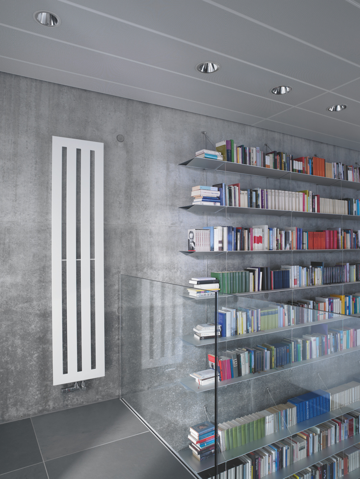 Rendering Zehnder Metropolitan Decorative radiator Front view