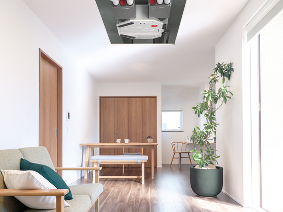 Stock Content Zehnder ComfoAir Flex 250 Comfortable indoor ventilation Front view