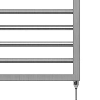Zehnder_RAD_Subway_130-45_EL_IHE_StainlessSteel_Cutout_Front_Focus