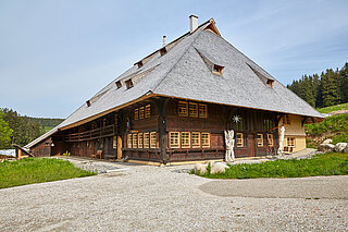 Zehnder_RAD_Referenz_Kienzlerhansenhof_01.jpg Kienzlerhansenhof, Reference